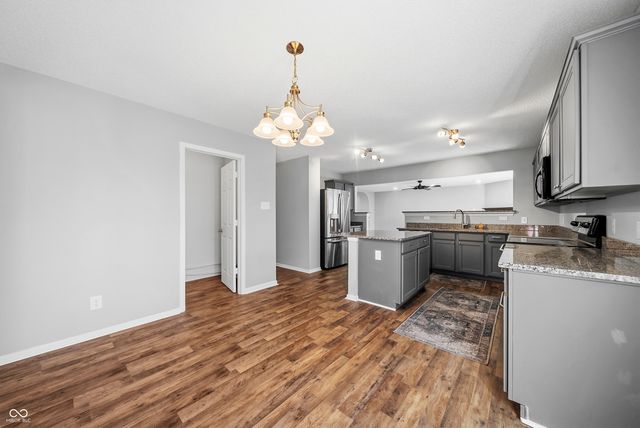 10567 Wiley Lane, Indianapolis, IN 46231