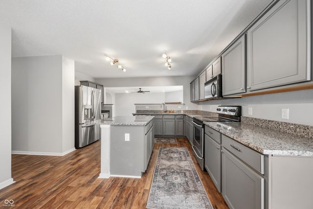 10567 Wiley Lane, Indianapolis, IN 46231