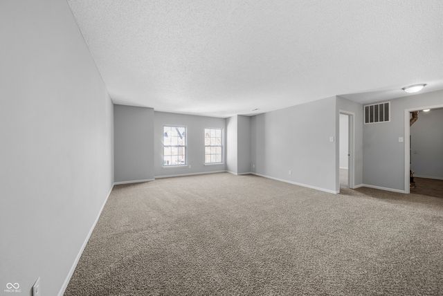 10567 Wiley Lane, Indianapolis, IN 46231