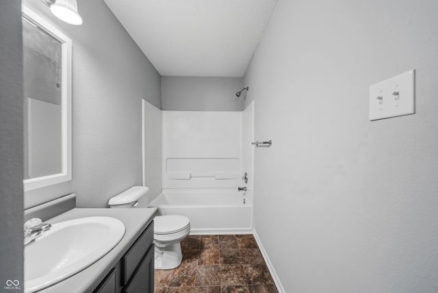 10567 Wiley Lane, Indianapolis, IN 46231