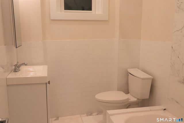 235 Wooster Street 1R, New Haven, CT 06511