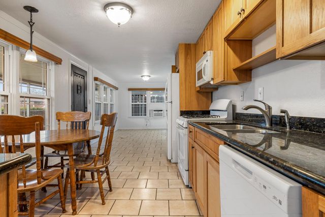 30000 Kasson Rd 2K4 Sunset Dr, Tracy, CA 95304