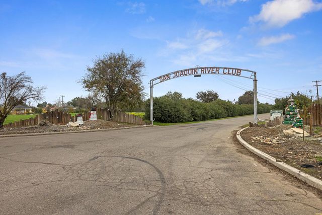 30000 Kasson Rd 2K4 Sunset Dr, Tracy, CA 95304