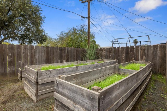 30000 Kasson Rd 2K4 Sunset Dr, Tracy, CA 95304