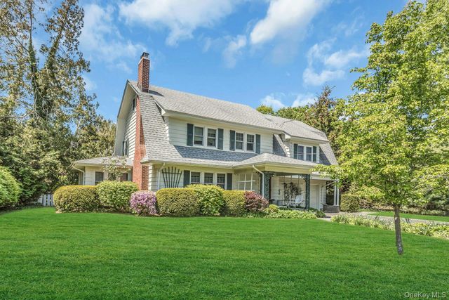 53 Burr Avenue, Northport, NY 11768