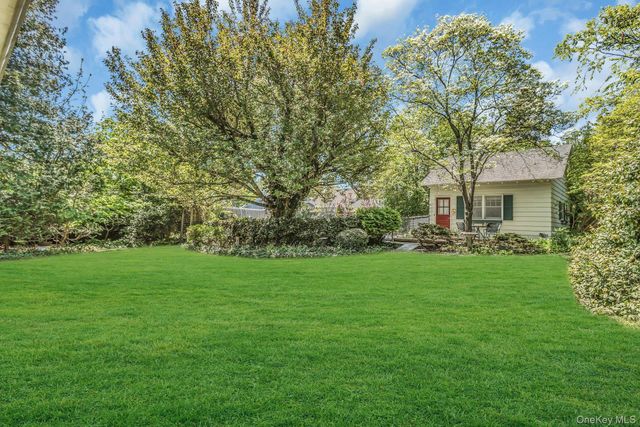 53 Burr Avenue, Northport, NY 11768