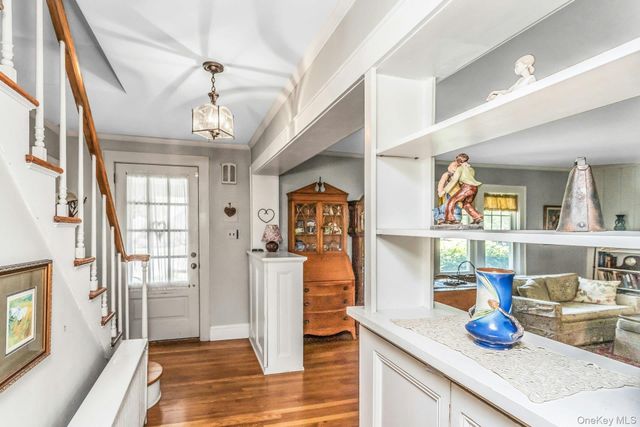 53 Burr Avenue, Northport, NY 11768