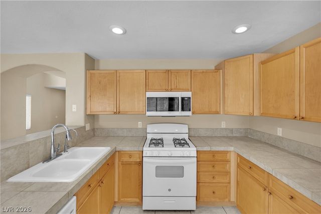 11004 Linden Leaf Avenue, Las Vegas, NV 89144