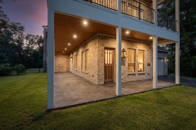 25203 Elijah Court, Tomball, TX 77375