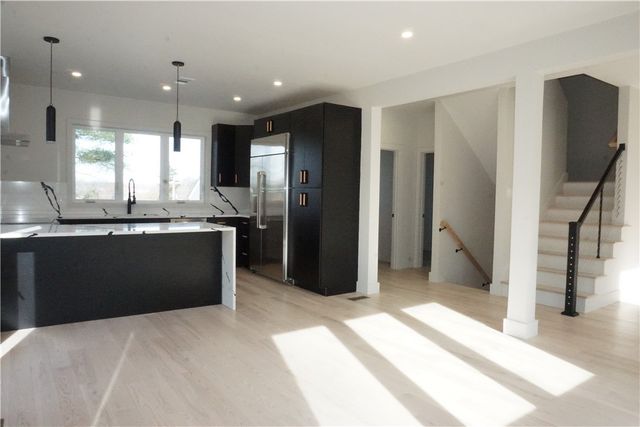 152 Colonial Road, Providence, RI 02906