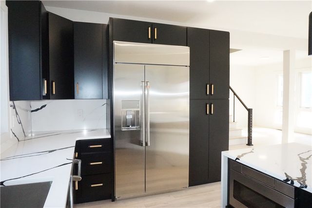 152 Colonial Road, Providence, RI 02906