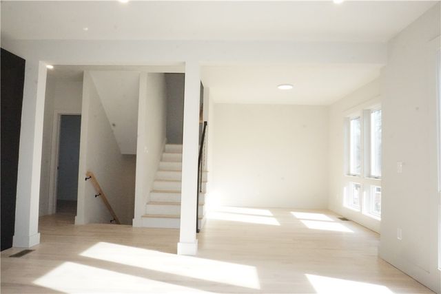 152 Colonial Road, Providence, RI 02906