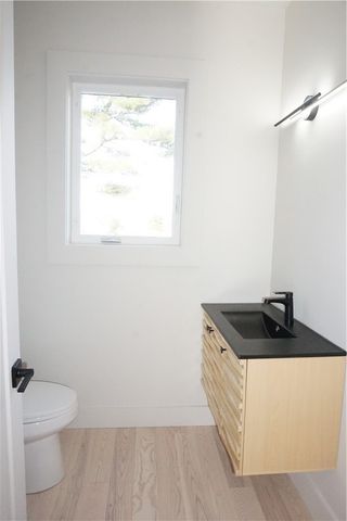 152 Colonial Road, Providence, RI 02906