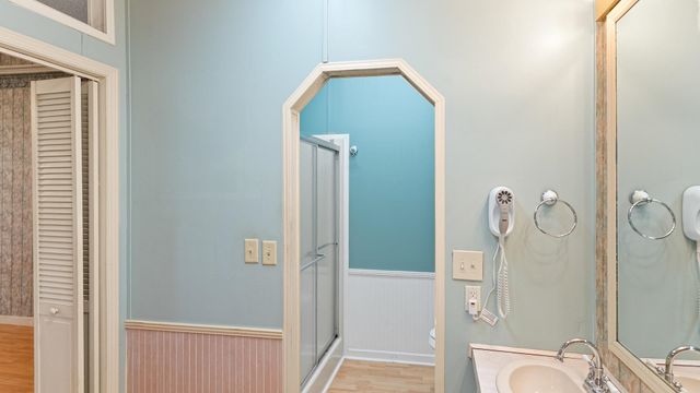 1118 Grand Caillou, Houma, LA 70363