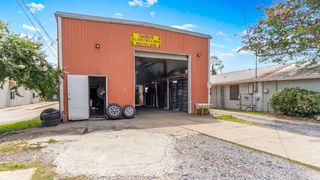 1118 Grand Caillou, Houma, LA 70363