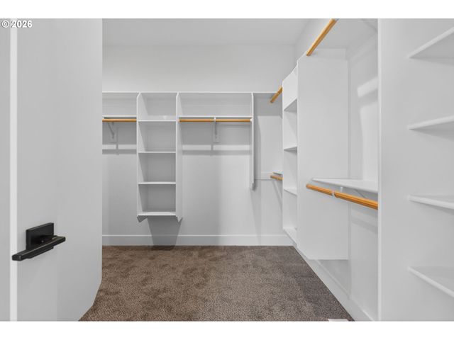 12 HIDALGO St, Lake Oswego, OR 97035