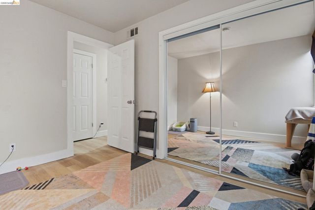 2155 Chestnut St, Livermore, CA 94551