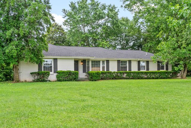 3086 Highway 76, Adams, TN 37010