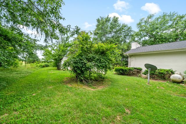 3086 Highway 76, Adams, TN 37010