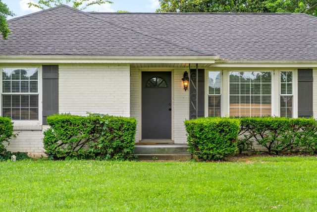 3086 Highway 76, Adams, TN 37010