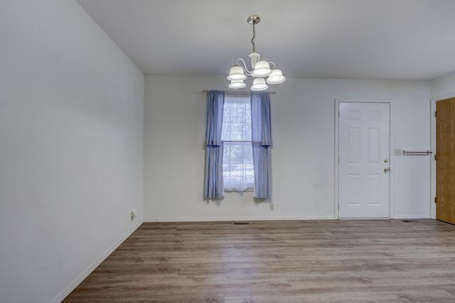 1411 Gold Stream Drive, Webb City, MO 64870