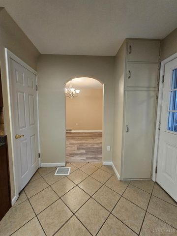 9103 Zoellner Road, Colerain Twp, OH 45251