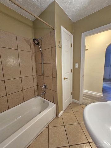 9103 Zoellner Road, Colerain Twp, OH 45251