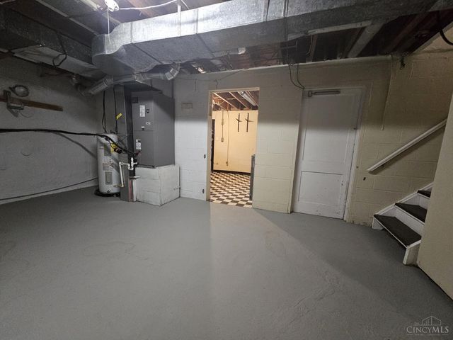 9103 Zoellner Road, Colerain Twp, OH 45251