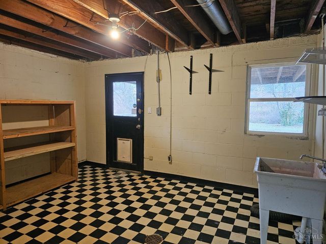 9103 Zoellner Road, Colerain Twp, OH 45251