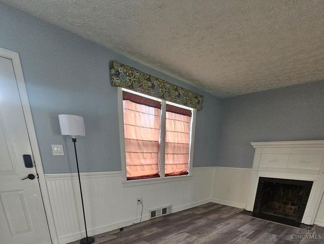 9103 Zoellner Road, Colerain Twp, OH 45251