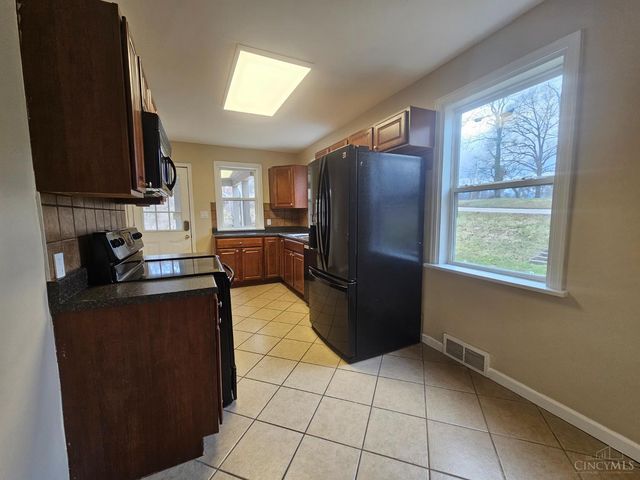 9103 Zoellner Road, Colerain Twp, OH 45251