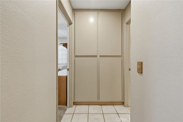 100 Amber Court, Redlands, CA 92374