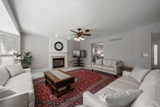 1241 Pinehurst Club Court, O'fallon, MO 63366