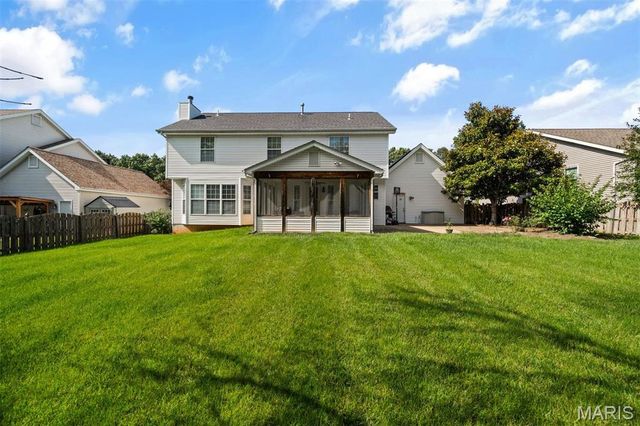 1241 Pinehurst Club Court, O'fallon, MO 63366