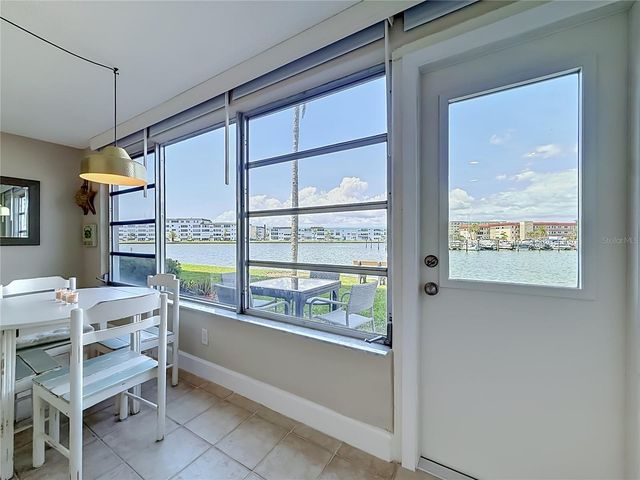 5925 SHORE BOULEVARD S 107, Gulfport, FL 33707