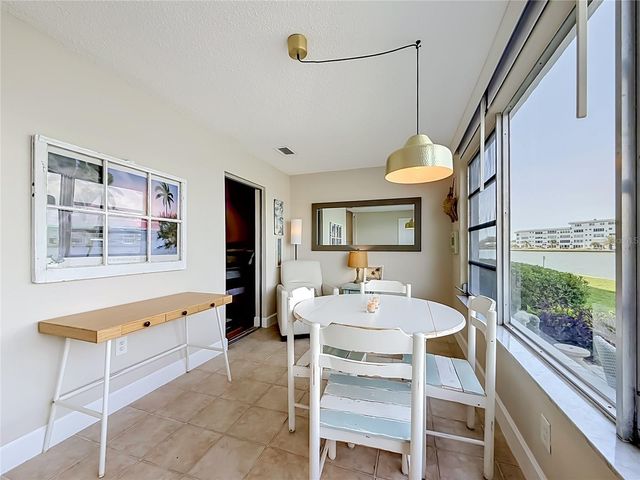 5925 SHORE BOULEVARD S 107, Gulfport, FL 33707