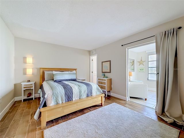 5925 SHORE BOULEVARD S 107, Gulfport, FL 33707