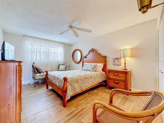 5925 SHORE BOULEVARD S 107, Gulfport, FL 33707