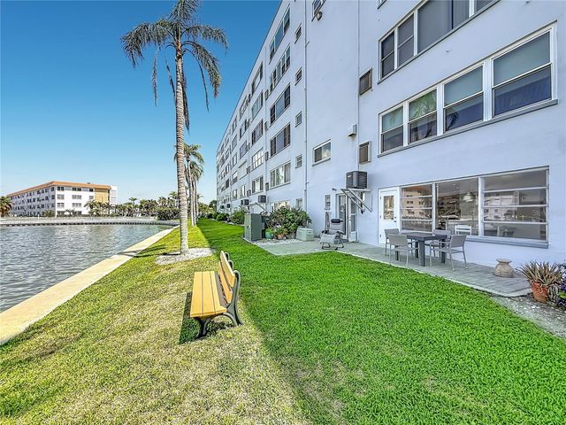 5925 SHORE BOULEVARD S 107, Gulfport, FL 33707