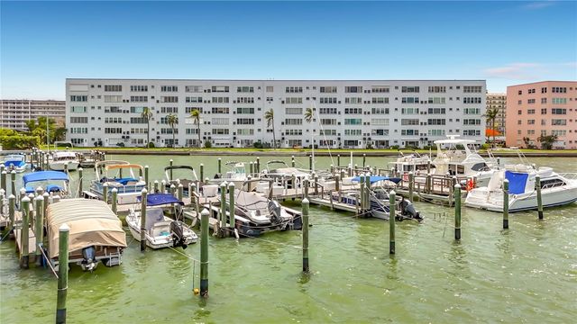 5925 SHORE BOULEVARD S 107, Gulfport, FL 33707