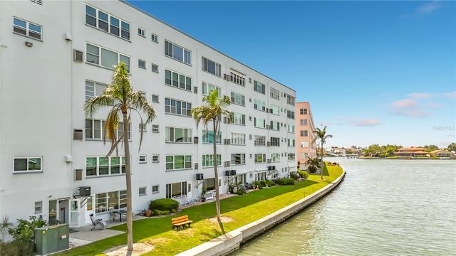 5925 SHORE BOULEVARD S 107, Gulfport, FL 33707