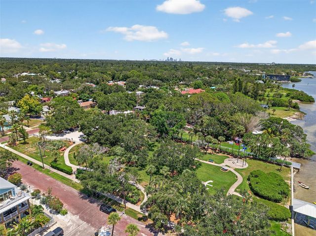 5925 SHORE BOULEVARD S 107, Gulfport, FL 33707