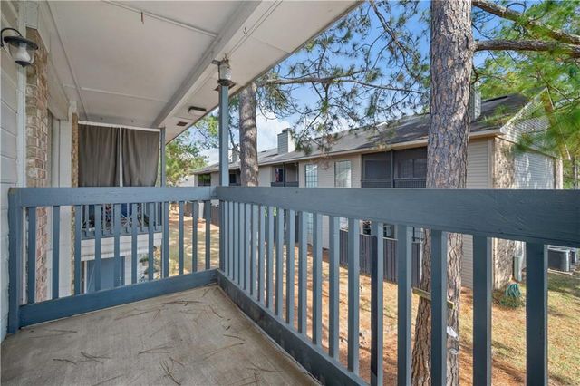 6040 Grelot Road 204, Mobile, AL 36609