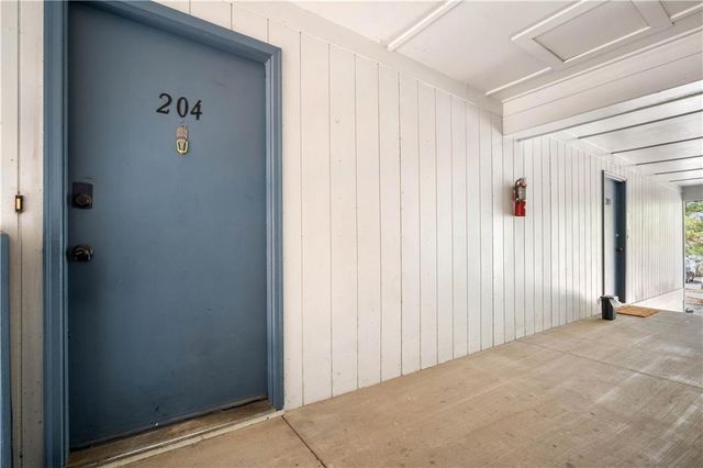 6040 Grelot Road 204, Mobile, AL 36609