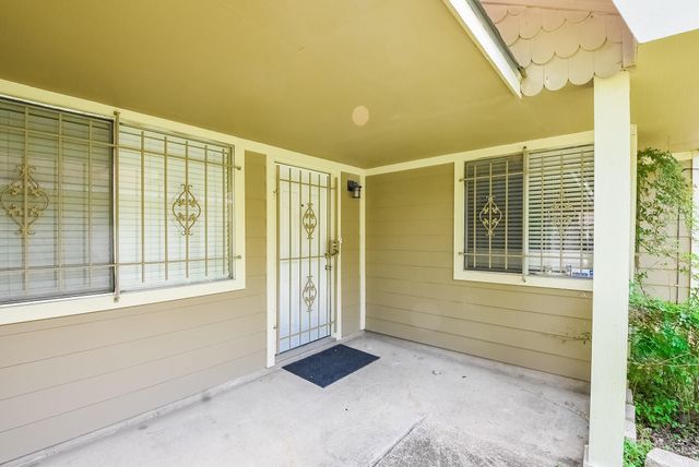 3723 Varla Lane, Houston, TX 77014