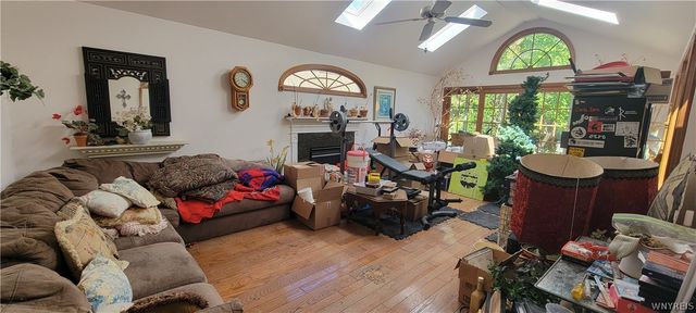 906 Oneida Street, Lewiston, NY 14092
