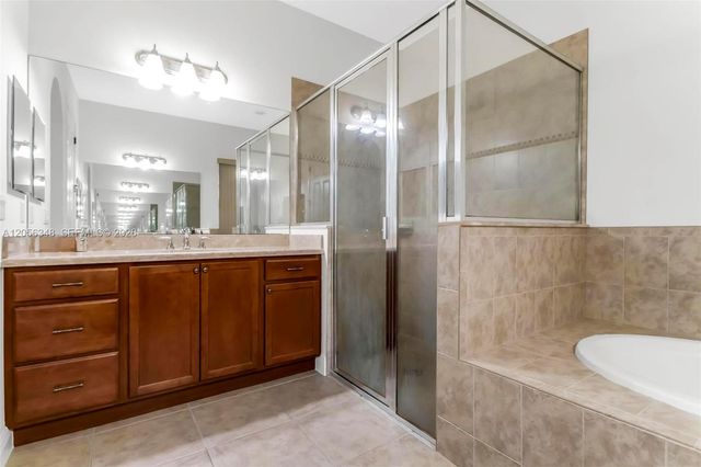 8361 NW 120th Way, Parkland, FL 33076