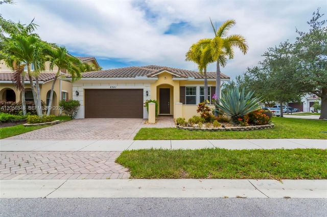 8361 NW 120th Way, Parkland, FL 33076