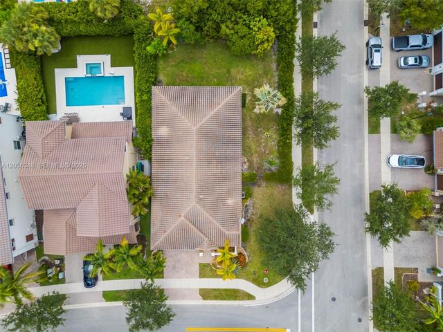 8361 NW 120th Way, Parkland, FL 33076