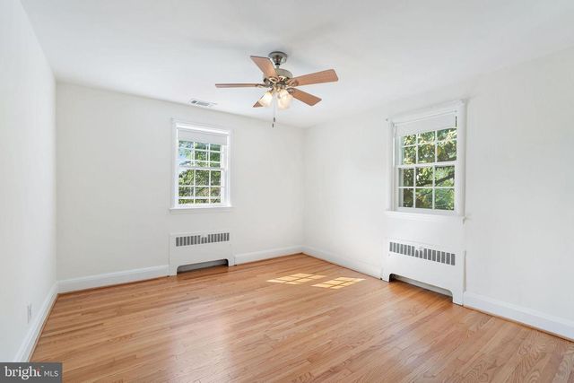 19 DUNKIRK RD, Baltimore, MD 21212